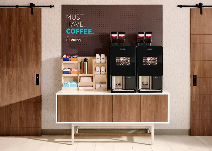 Holiday Inn Express St. Albans By Ihg